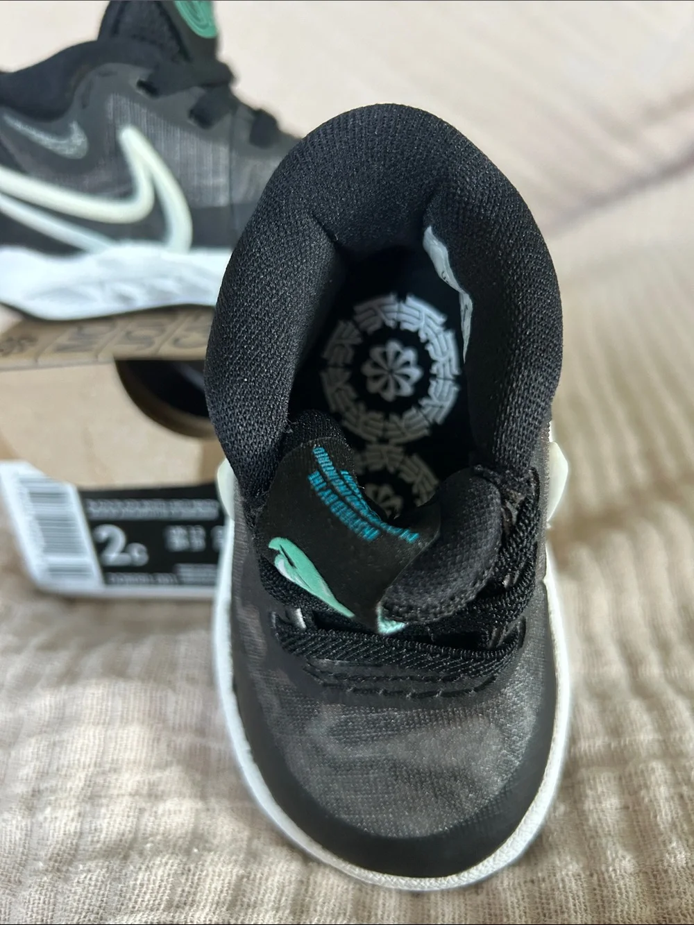 Nike lightweight kids